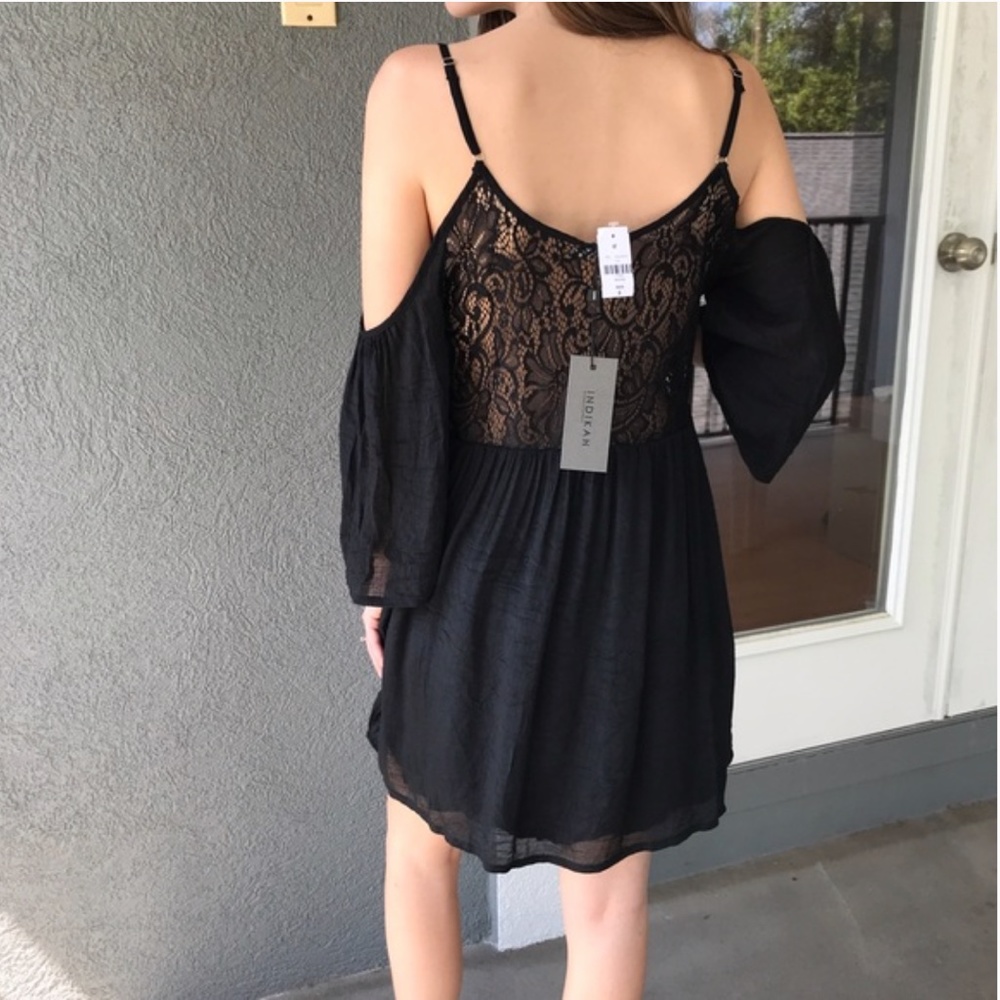 Idikah Black Dress with lace detail size Small - Picture 2 of 5